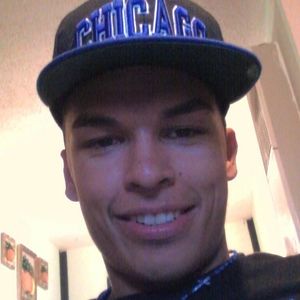 Meet your Posher, Ganso